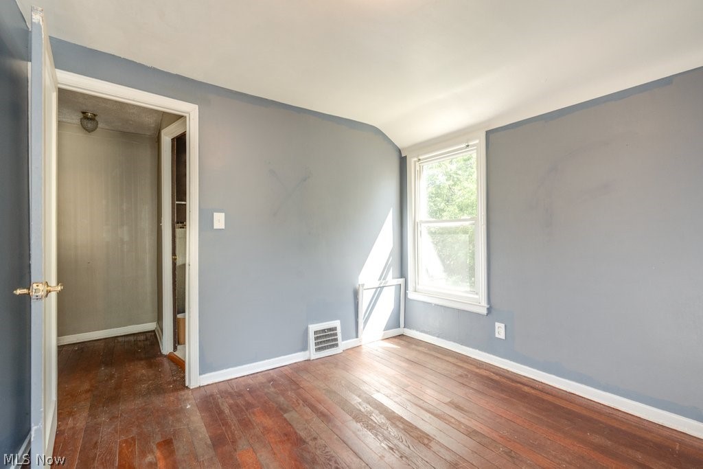 1445 Sulzer Avenue Euclid OH 44132