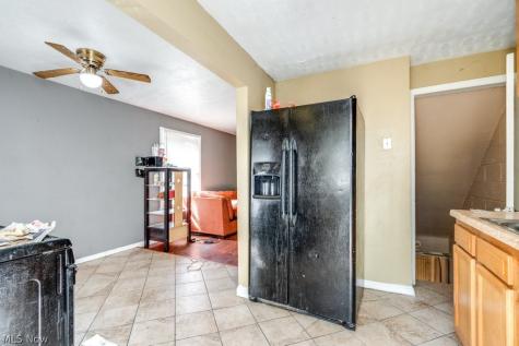 1445 Sulzer Avenue Euclid OH 44132