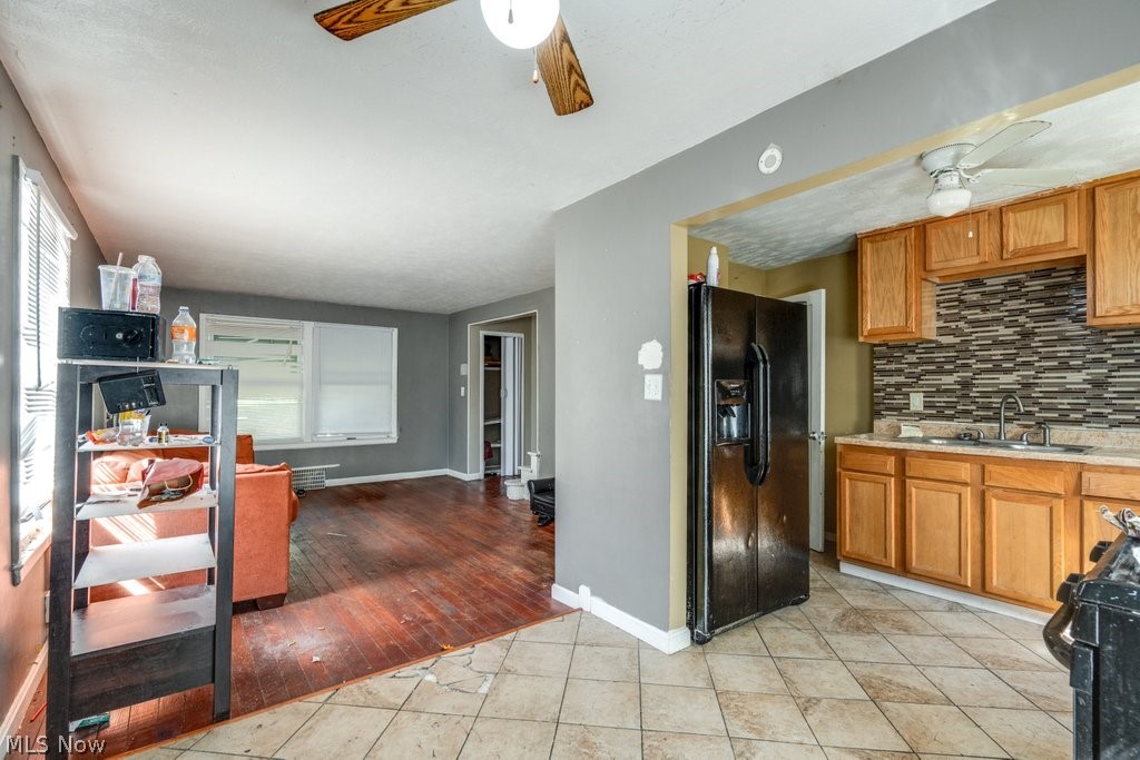 1445 Sulzer Avenue Euclid OH 44132