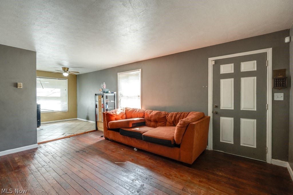 1445 Sulzer Avenue Euclid OH 44132