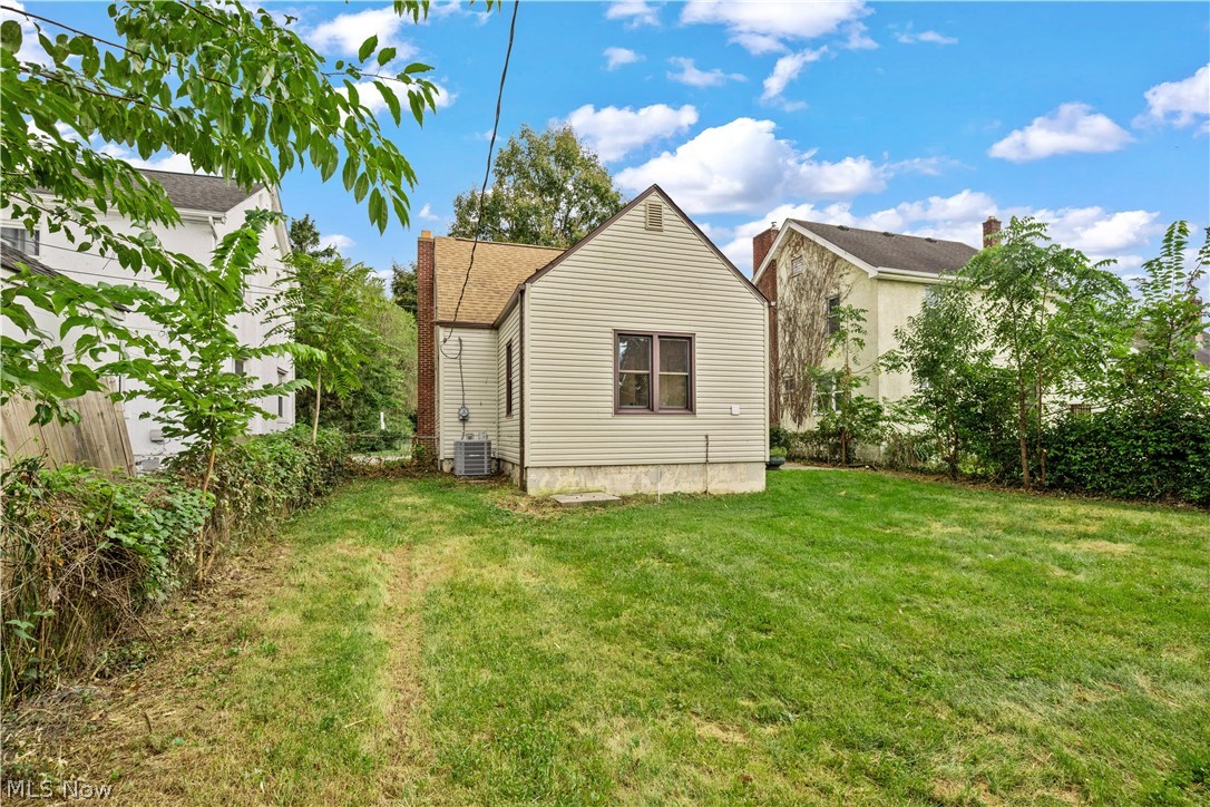 1978 Stratford Way Columbus OH 43219