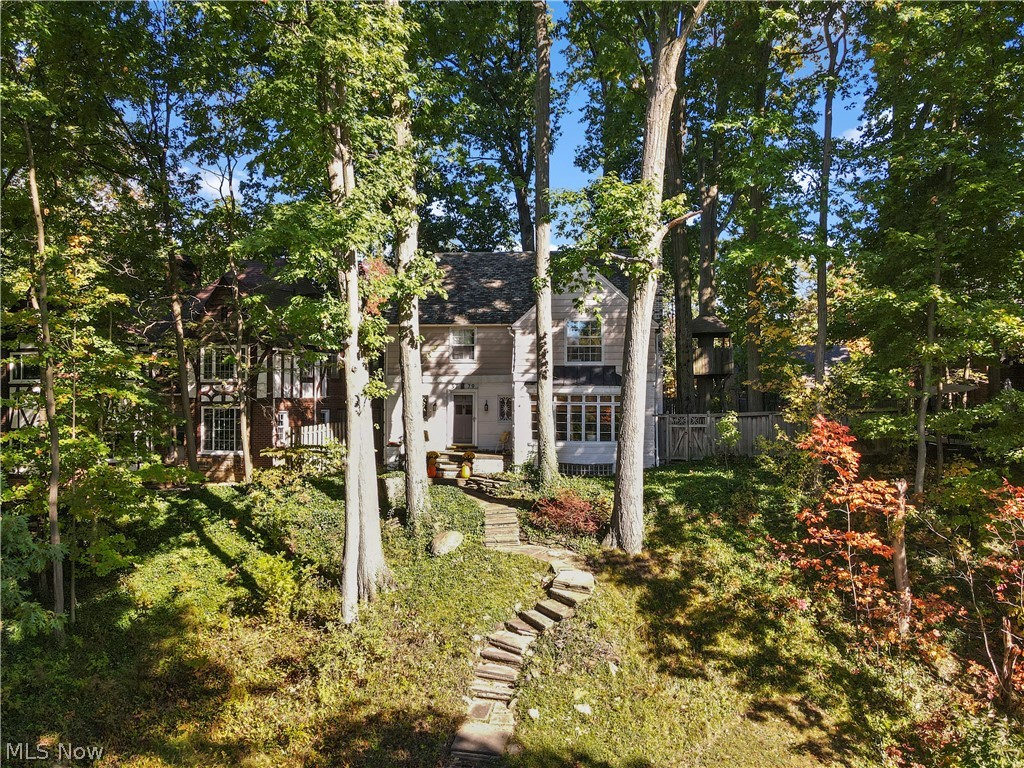 3779 Meadowbrook Boulevard University Heights OH 44118
