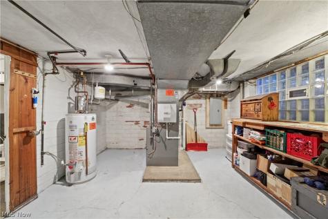 3779 Meadowbrook Boulevard University Heights OH 44118
