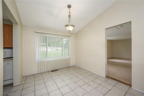 8754 State Route 14 Streetsboro OH 44241