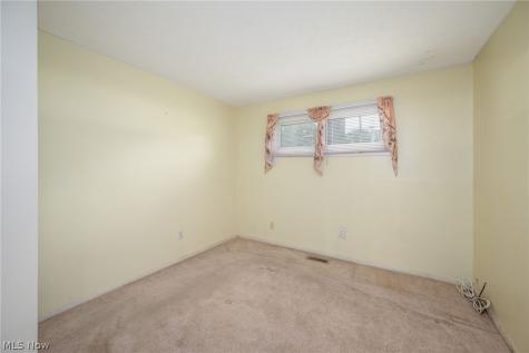 8754 State Route 14 Streetsboro OH 44241