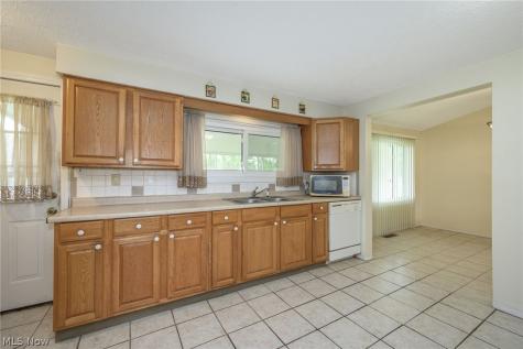 8754 State Route 14 Streetsboro OH 44241