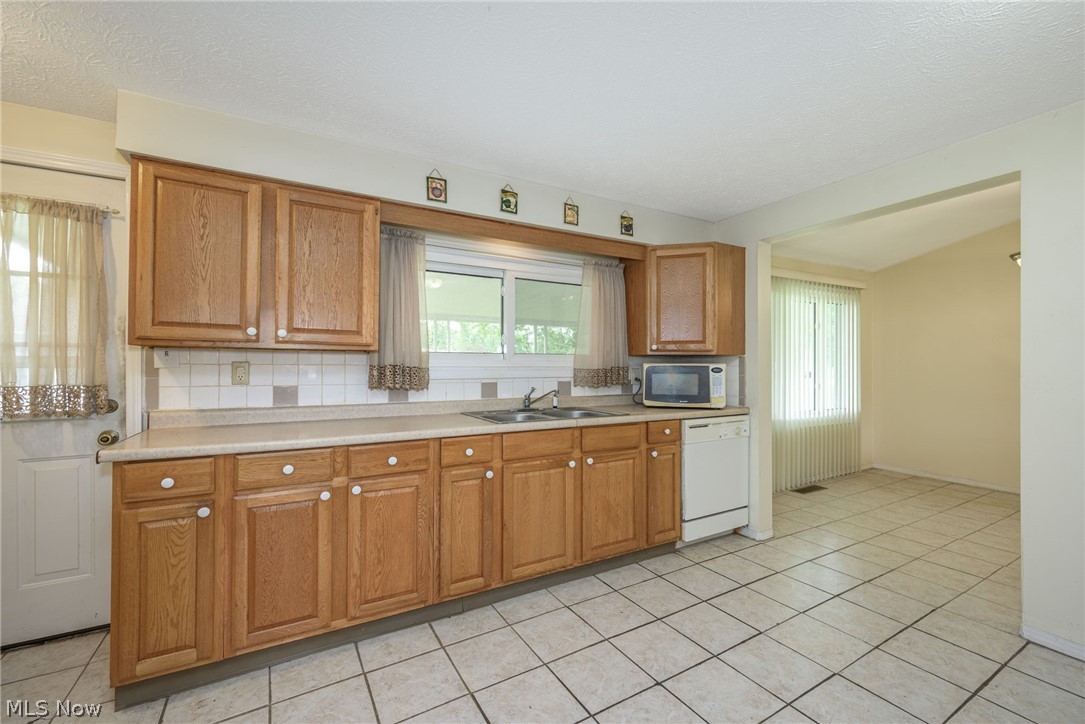 8754 State Route 14 Streetsboro OH 44241