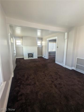 994 Peerless Avenue Akron OH 44320