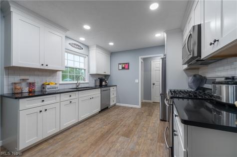 5224 Otten Road North Ridgeville OH 44039