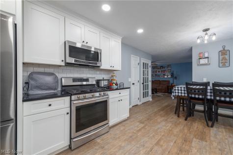 5224 Otten Road North Ridgeville OH 44039