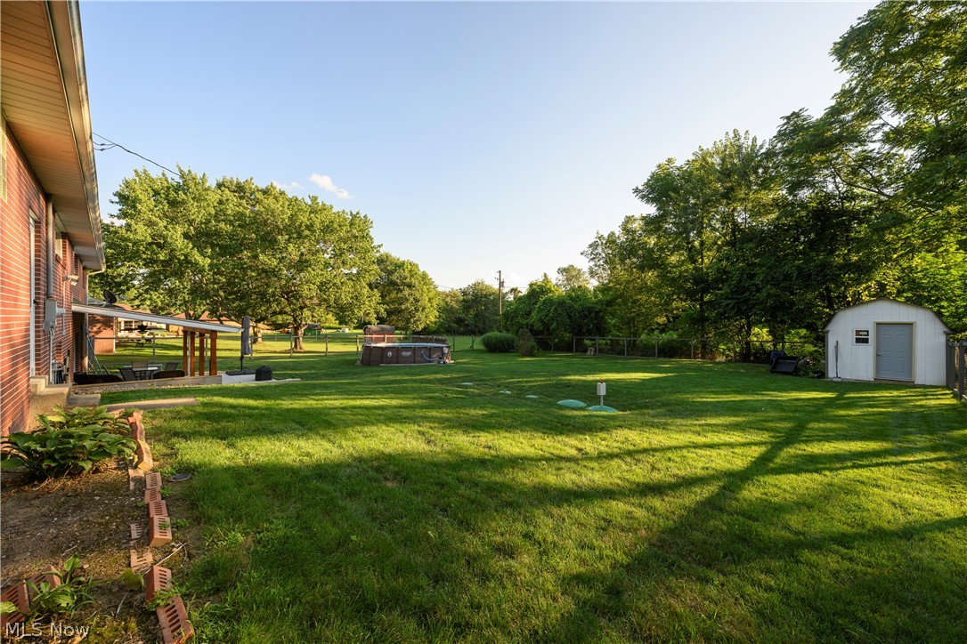 2984 Seikel Drive NE Dover OH 44622