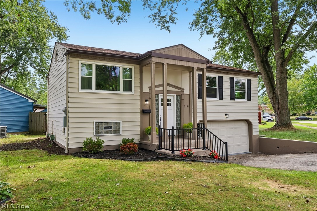 3131 Tod Avenue NW Warren OH 44485