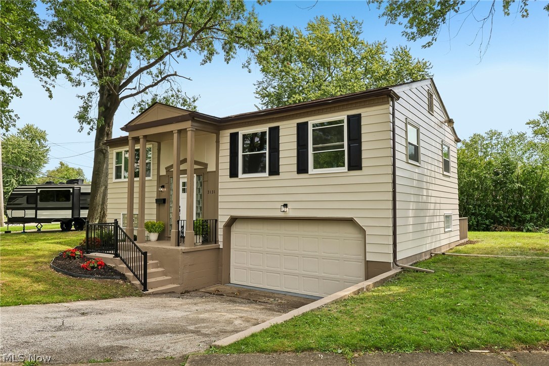 3131 Tod Avenue NW Warren OH 44485