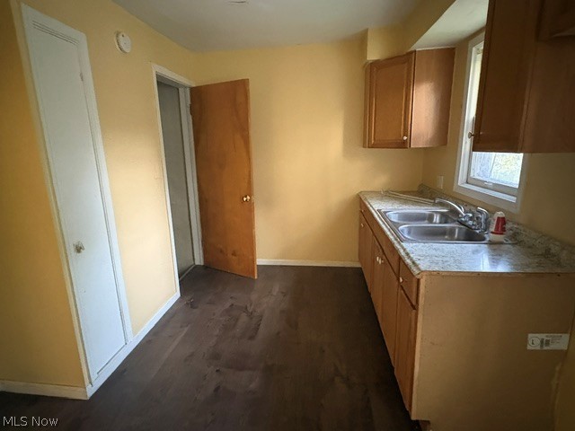 15807 Harvard Avenue Cleveland OH 44128