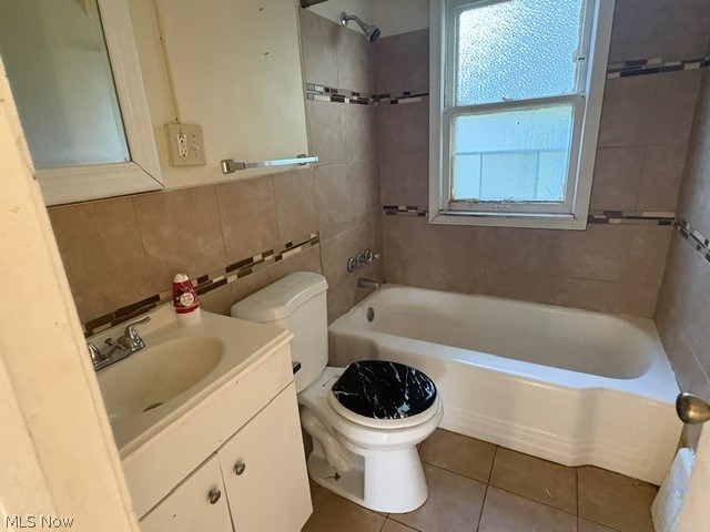 15807 Harvard Avenue Cleveland OH 44128