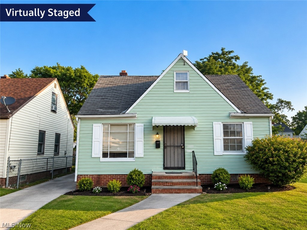 15807 Harvard Avenue Cleveland OH 44128