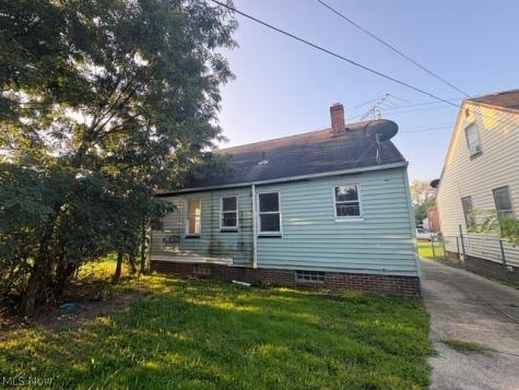 15807 Harvard Avenue Cleveland OH 44128