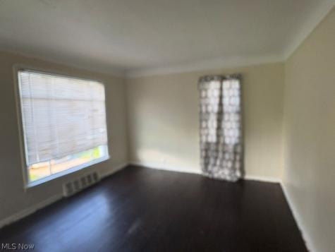 15807 Harvard Avenue Cleveland OH 44128