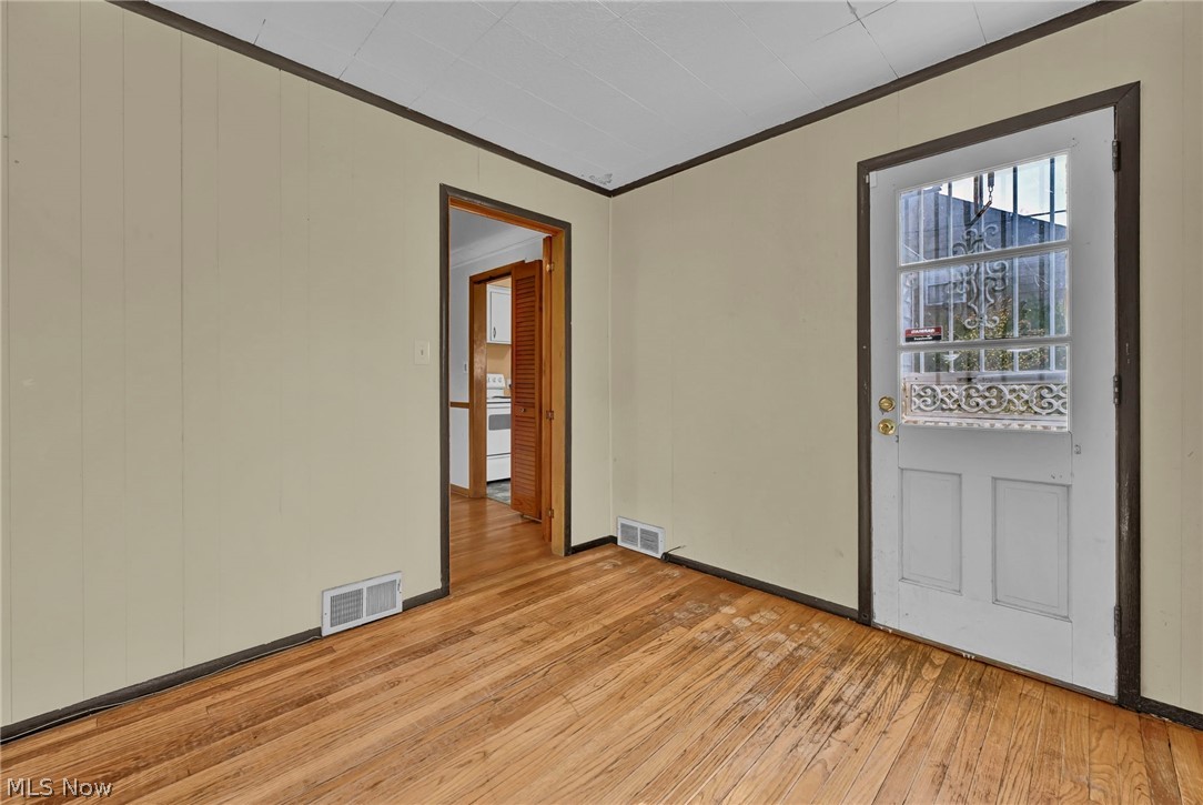 4082 Bexley Boulevard Cleveland OH 44121
