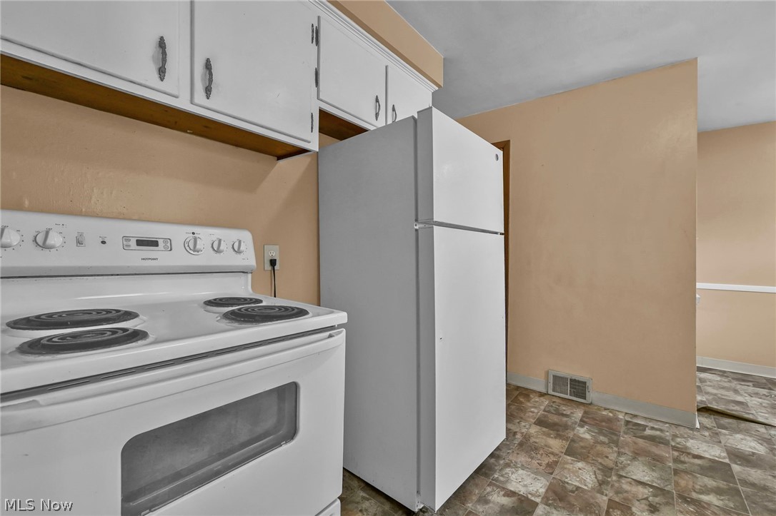 4082 Bexley Boulevard Cleveland OH 44121