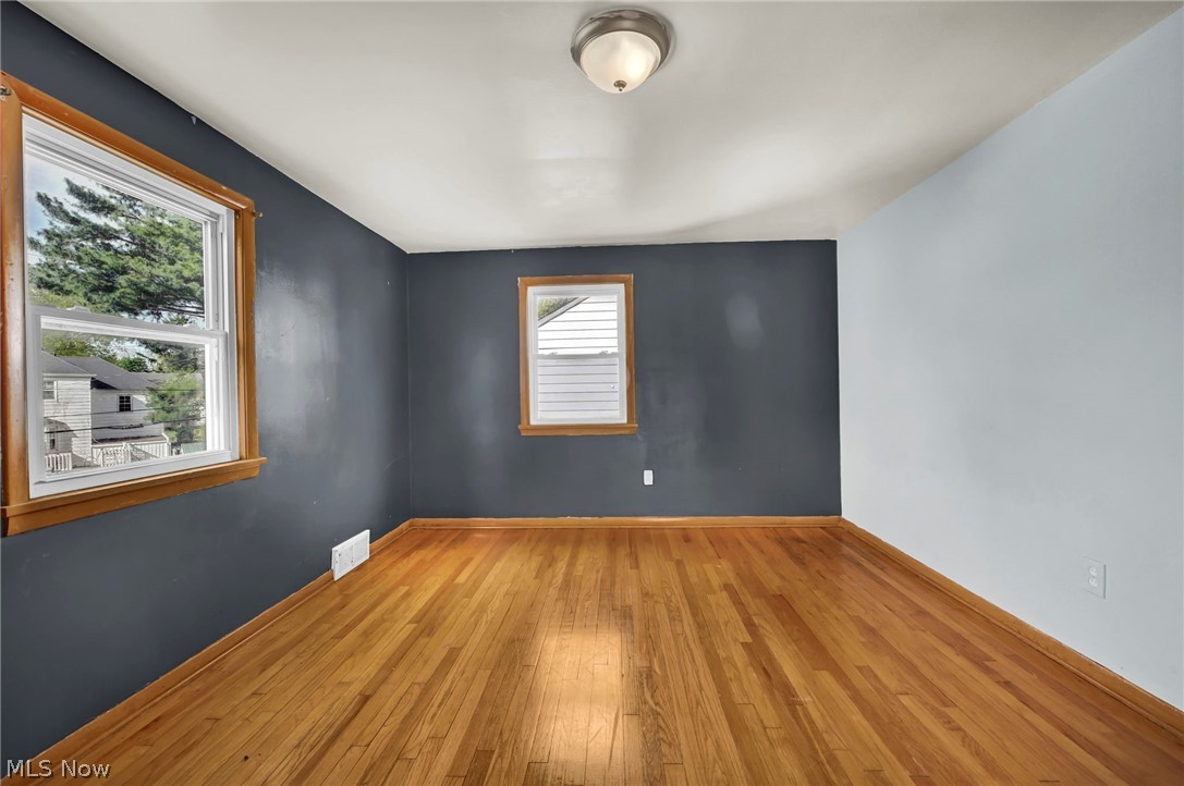 4082 Bexley Boulevard Cleveland OH 44121