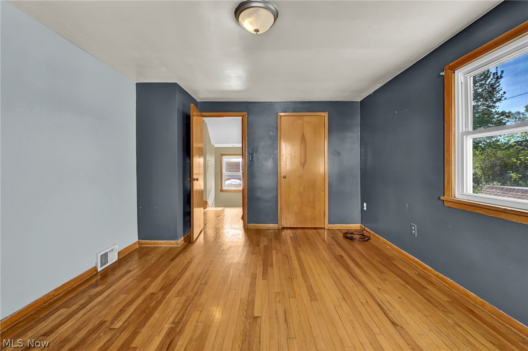 4082 Bexley Boulevard Cleveland OH 44121