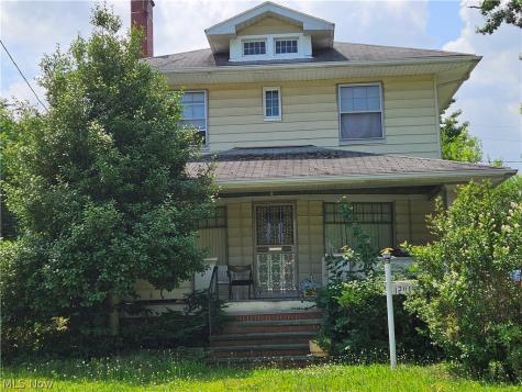 12414 Forest Grove Avenue Cleveland OH 44108