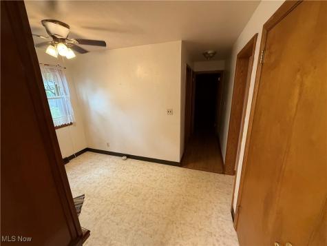 3296 Cricket Drive Youngstown OH 44511
