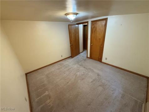 3296 Cricket Drive Youngstown OH 44511