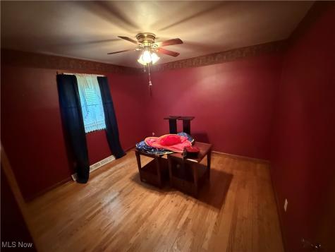 3296 Cricket Drive Youngstown OH 44511