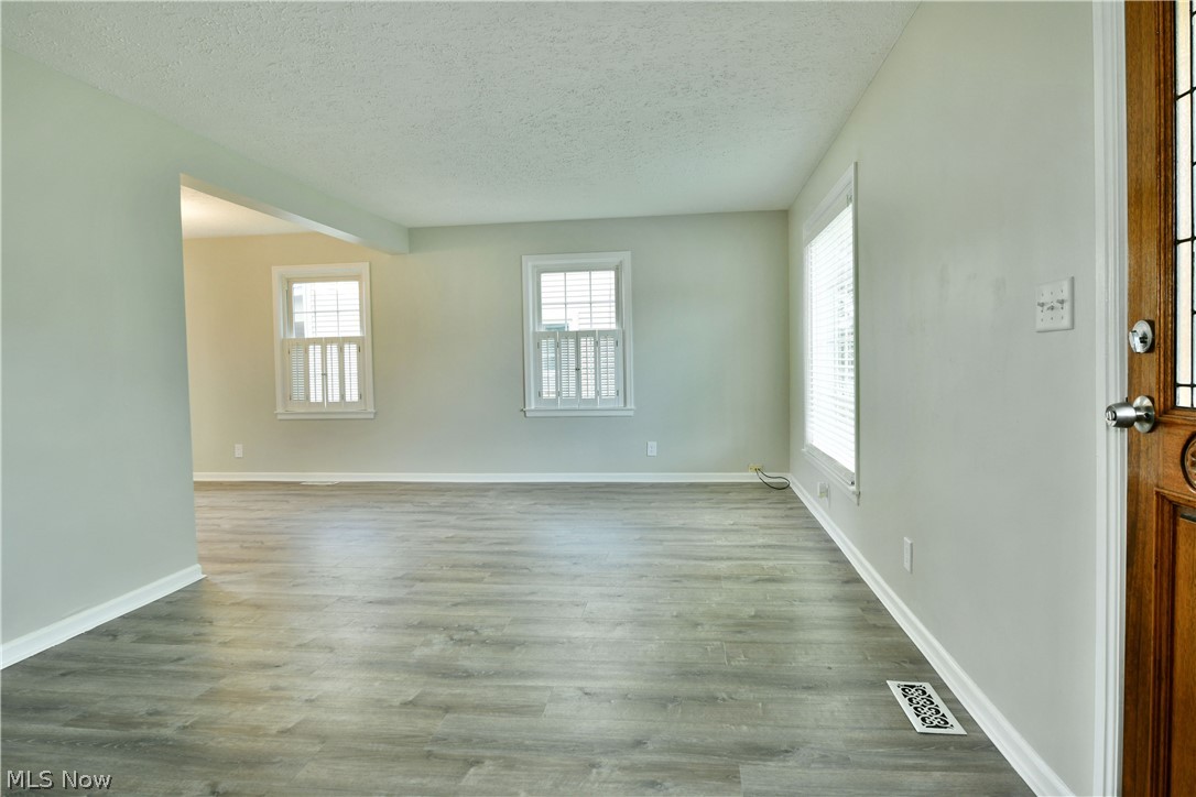 1246 Atlantic Street NE Warren OH 44483