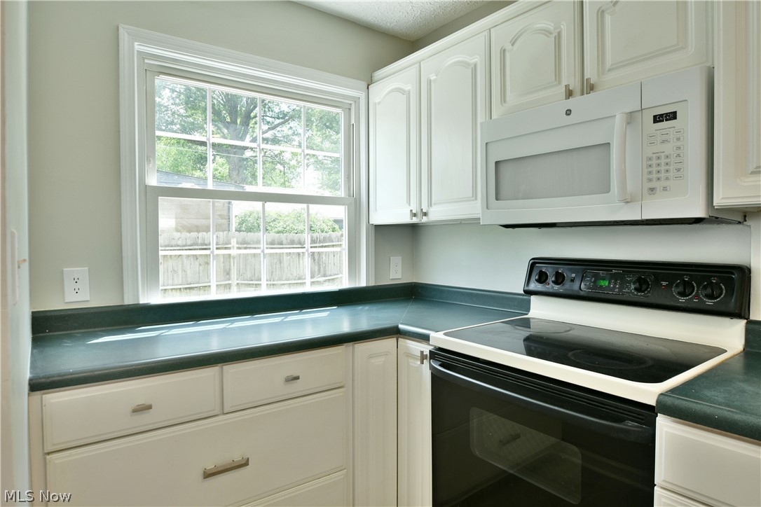 1246 Atlantic Street NE Warren OH 44483