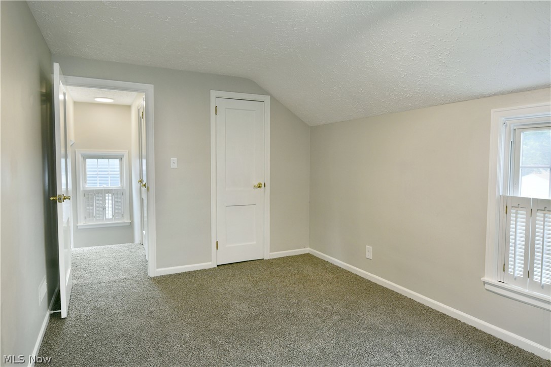 1246 Atlantic Street NE Warren OH 44483