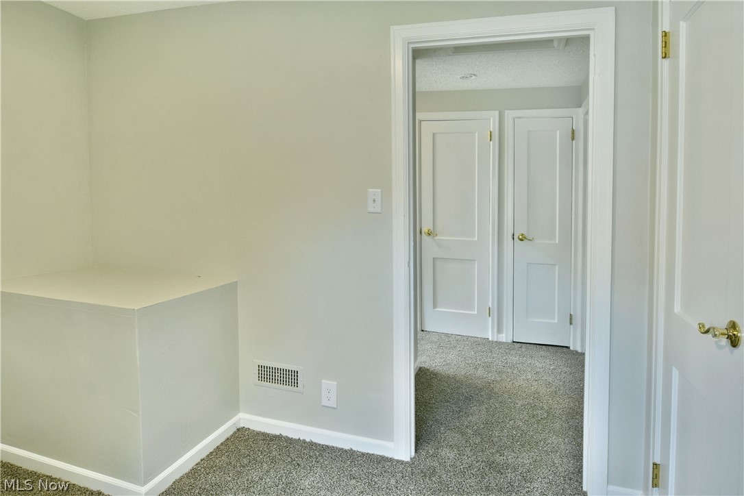 1246 Atlantic Street NE Warren OH 44483