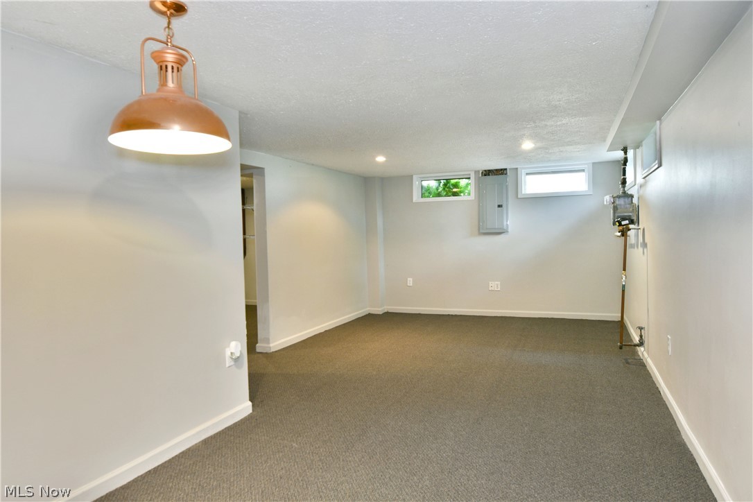 1246 Atlantic Street NE Warren OH 44483