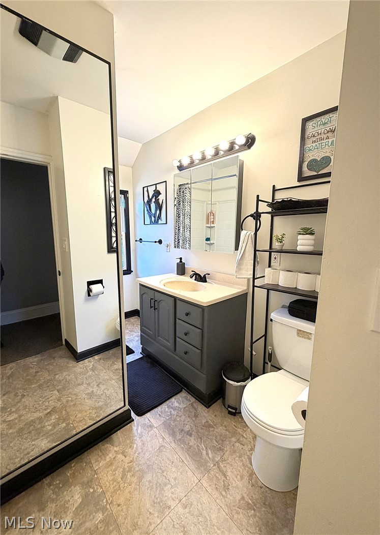 3322 W 90th Street Cleveland OH 44102