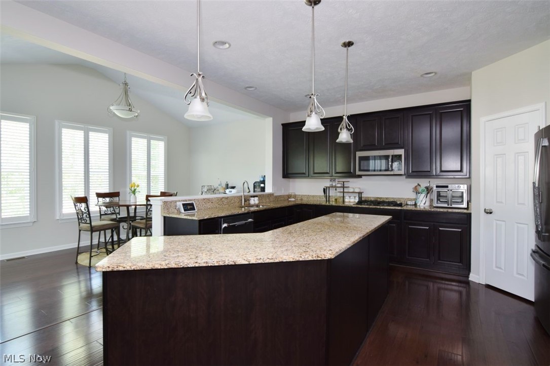 10442 Florida Street Reminderville OH 44202