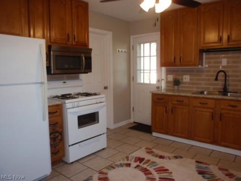 801 Concord Avenue Elyria OH 44035
