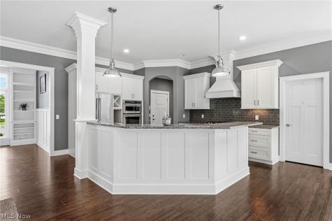 11819 Dorena Circle NW Uniontown OH 44685