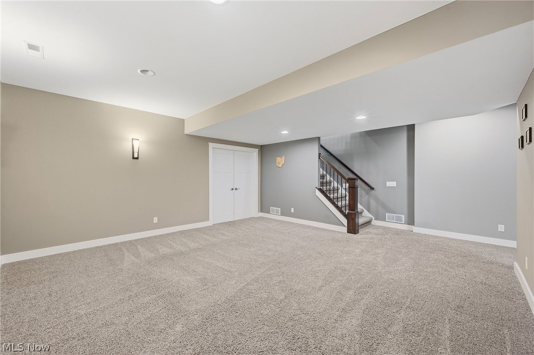 11819 Dorena Circle NW Uniontown OH 44685