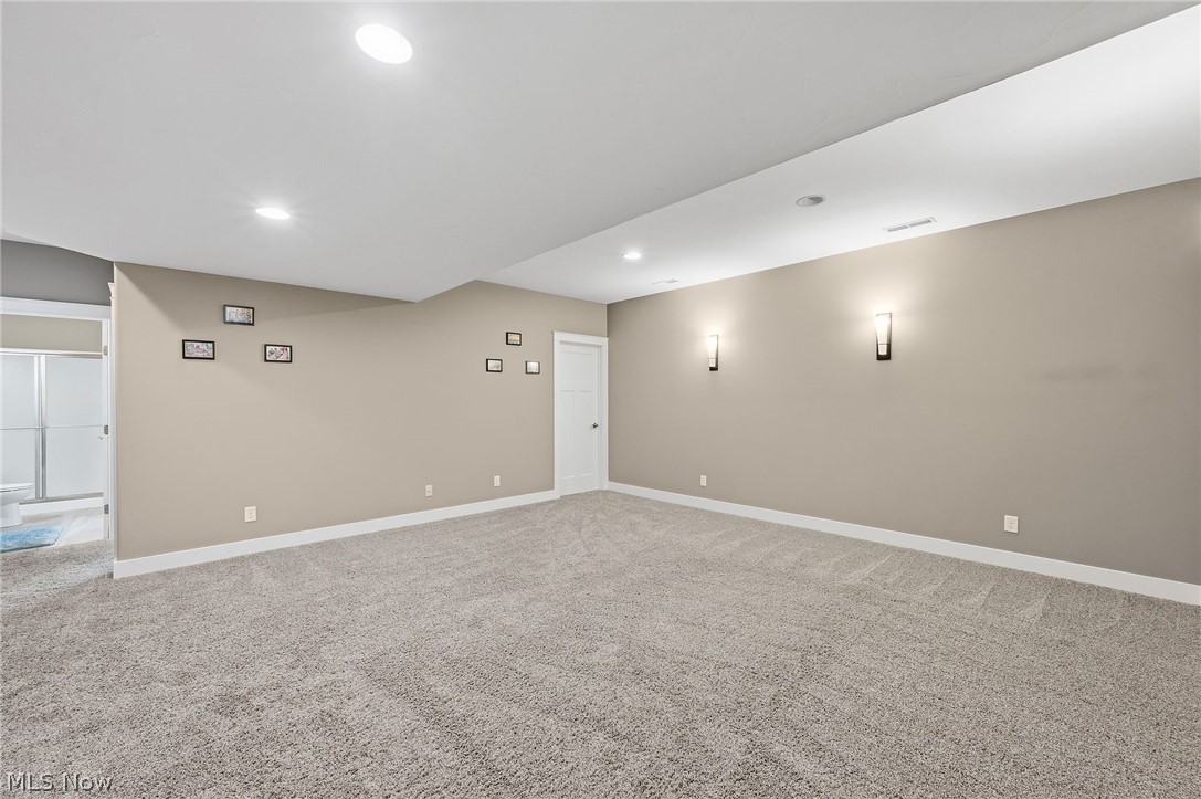 11819 Dorena Circle NW Uniontown OH 44685