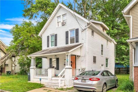 298 Sumner Court Akron OH 44311
