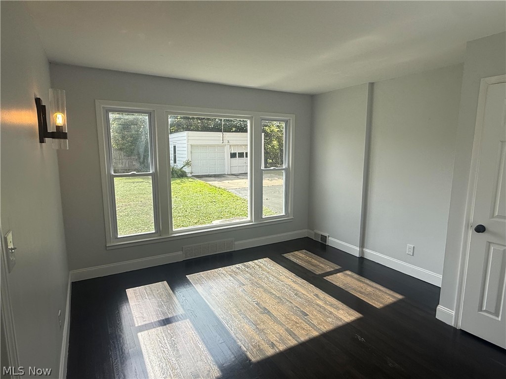 18506 Scottsdale Boulevard Shaker Heights OH 44122