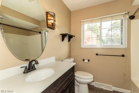 6180 Thunderbird Drive Mentor OH 44060