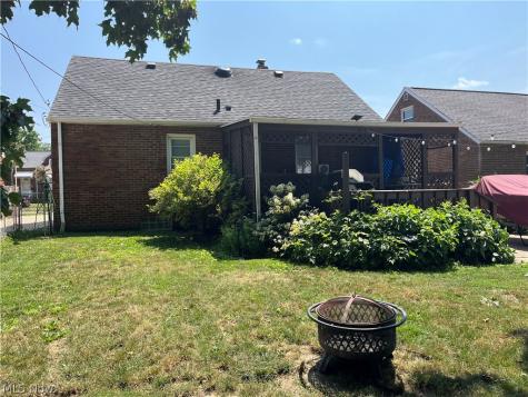 14730 Orchard Park Avenue Cleveland OH 44111