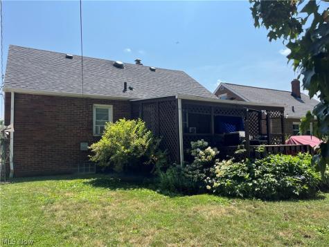 14730 Orchard Park Avenue Cleveland OH 44111