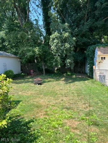 14730 Orchard Park Avenue Cleveland OH 44111