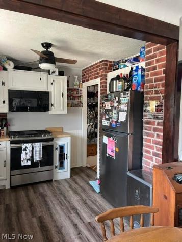 14730 Orchard Park Avenue Cleveland OH 44111