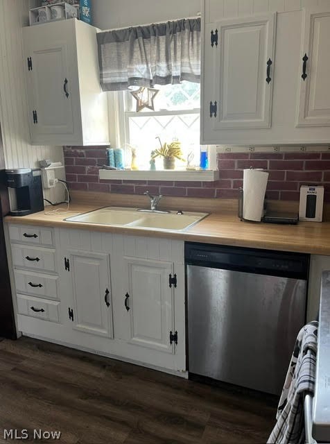 14730 Orchard Park Avenue Cleveland OH 44111
