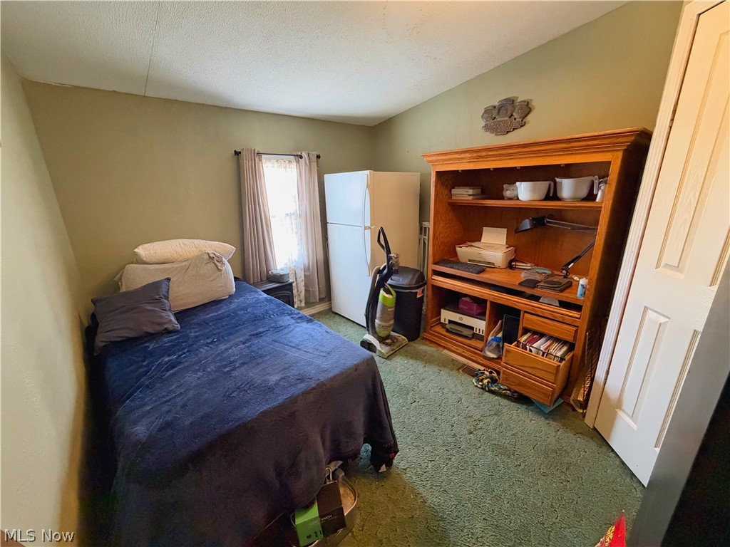 1746 Shadyside Avenue East Liverpool OH 43920